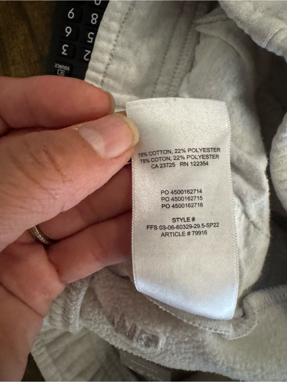Aritzia TNA Cozy Fleece Boyfriend Jogger Sweatpants Gray Heather Size Small - Picture 9 of 10